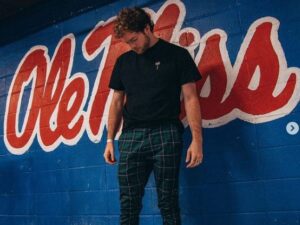 Zach Siegz – This Isn’t Love