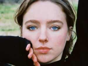 Darcey Flo – Feel The Rain