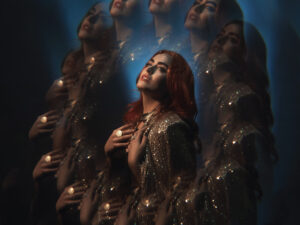 Róisín O – Night Stretches Through