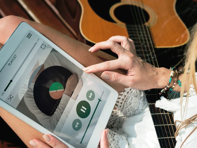 music-app1.jpg music-app1.jpg